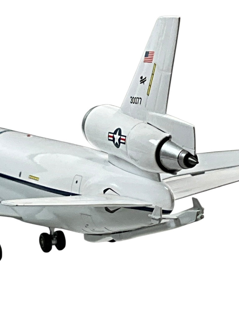 1/200  Aviation200 (AV2KC1001) McDonnell Douglas KC10A Extender (83-0077) "Great White" 1988 S.A.C. Livery, Seymour Johnson AFB, NC, 68th ARW, U.S.A.F. (Limited Edition #077 of ONLY 312)