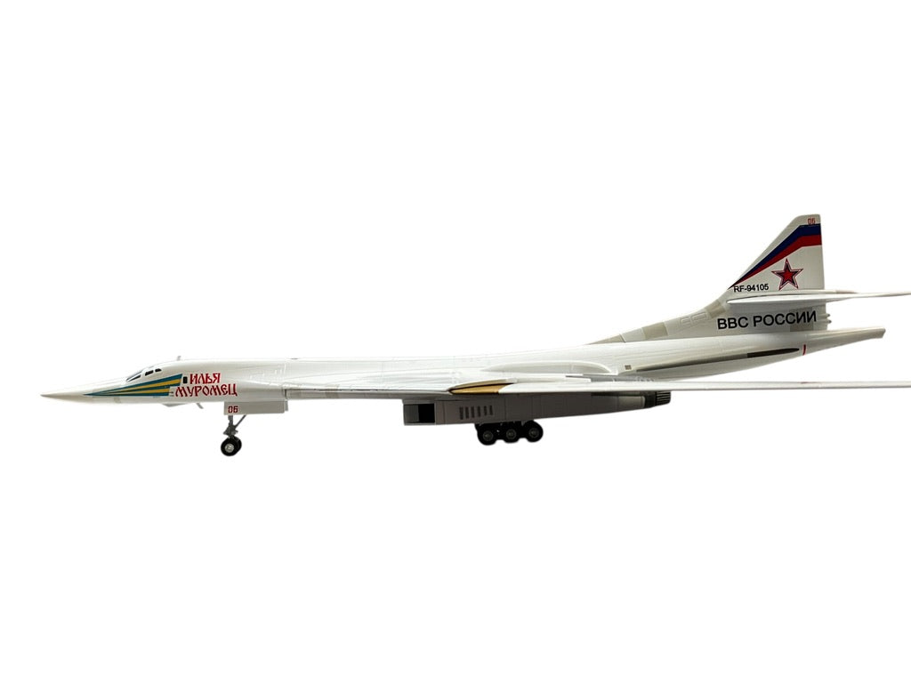 1/200 Herpa (559867) Tupolev TU-160M (White Swan) "Blackjack" (RF-94106) "Ilya Muromets" 6950th Guards AB Engels-2, Russian Air Force (Limited Edition)