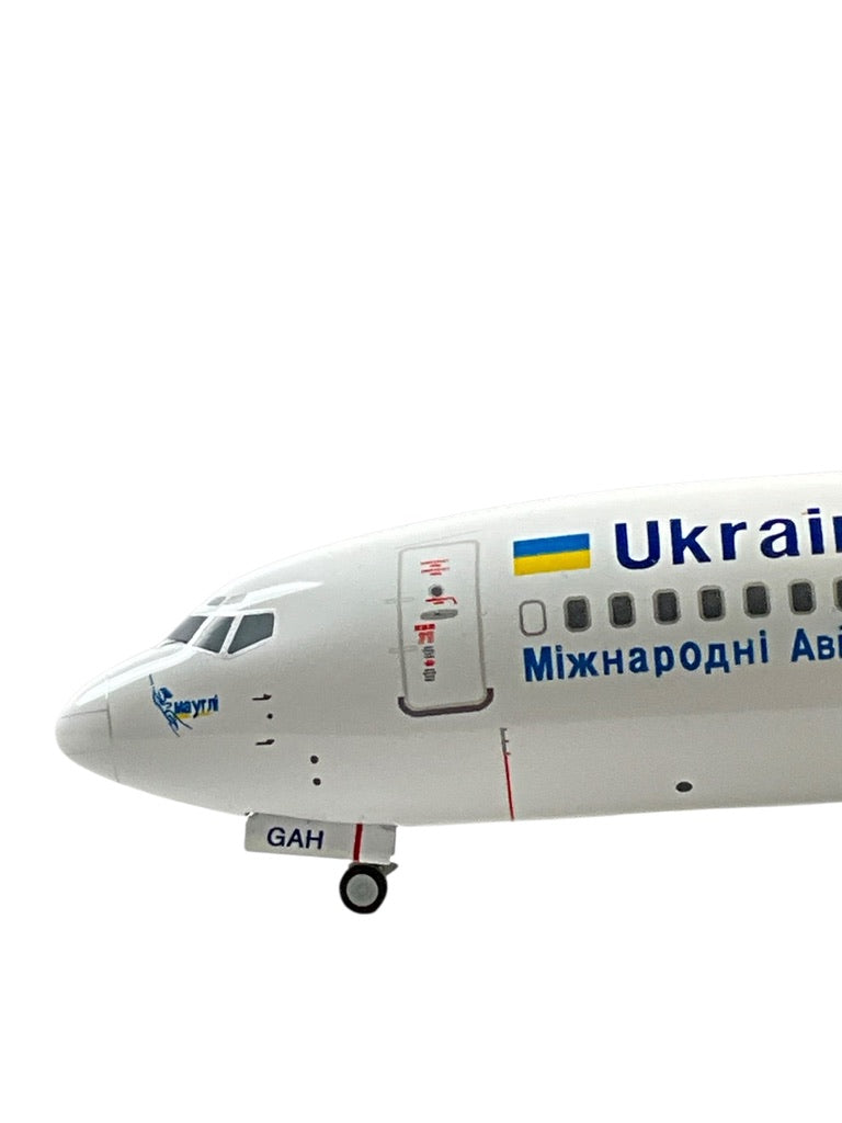 1/200 JC Wings (XX2691) Boeing B737-300W (UR-GAH) Ukraine International Airlines (Limited Edition)