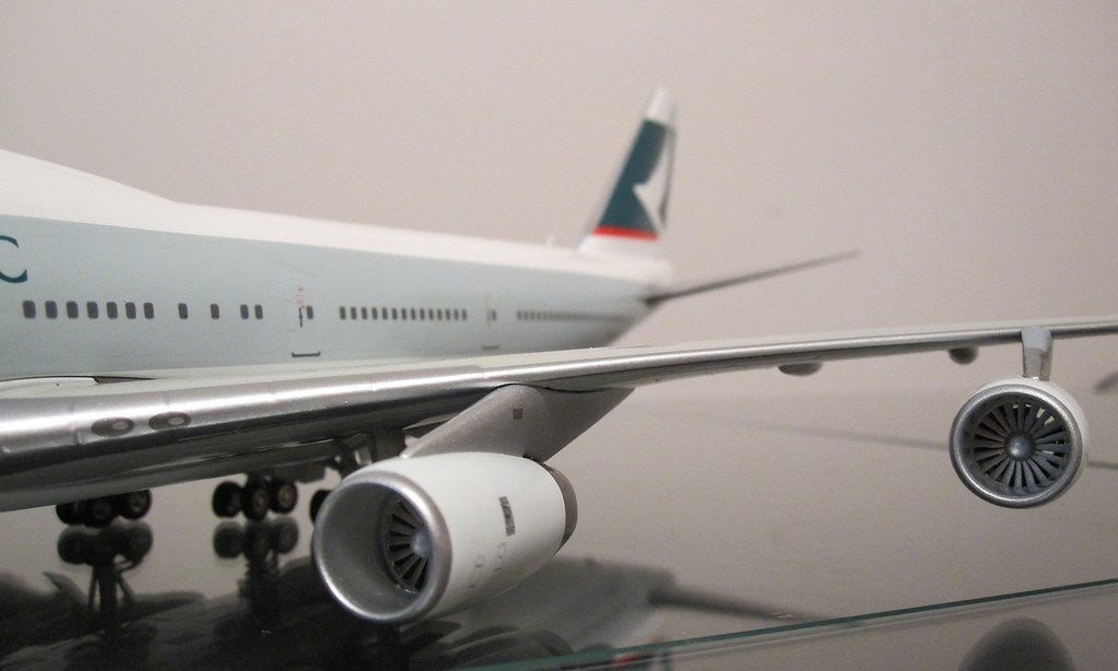 1/200 Blue Box (BBOX-CX-01) Boeing B747-400 (B-HOW) Cathay Pacific (Limited Edition) 2013 Release