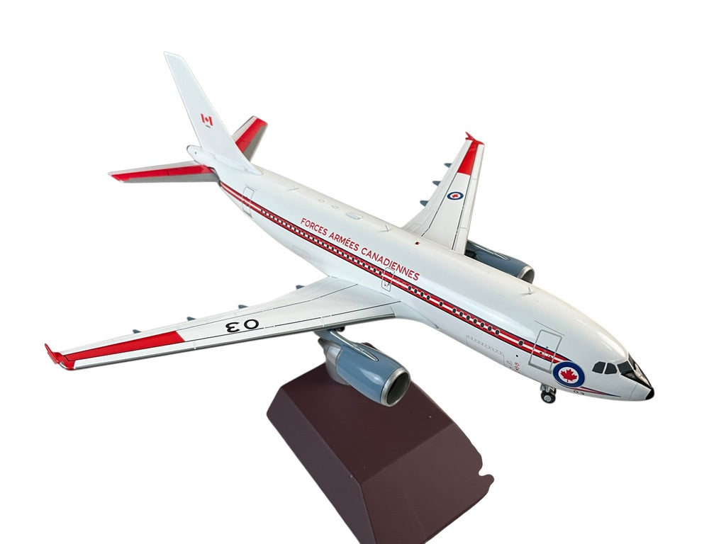 1/200 Gemini200 (G2CAF862) Airbus (A310-304) CC150 Polaris (150003) Hi-Vis White with Modified Lightning Bolt LIvery 437(T) "Husky" Sqdn, Canadian Armed Forces (Limited Edition) 2020 Release