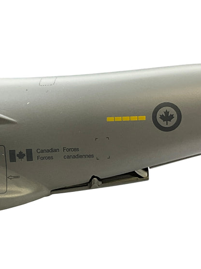 1/200 Gemini200 (G2CAF273) Boeing (C-17A) CC177 Globemaster III (177703) - CAF Low Vis Gray Livery - 429 Buffalo Sqdn - Canadian Armed Forces (Limited Edition) 2012 Release