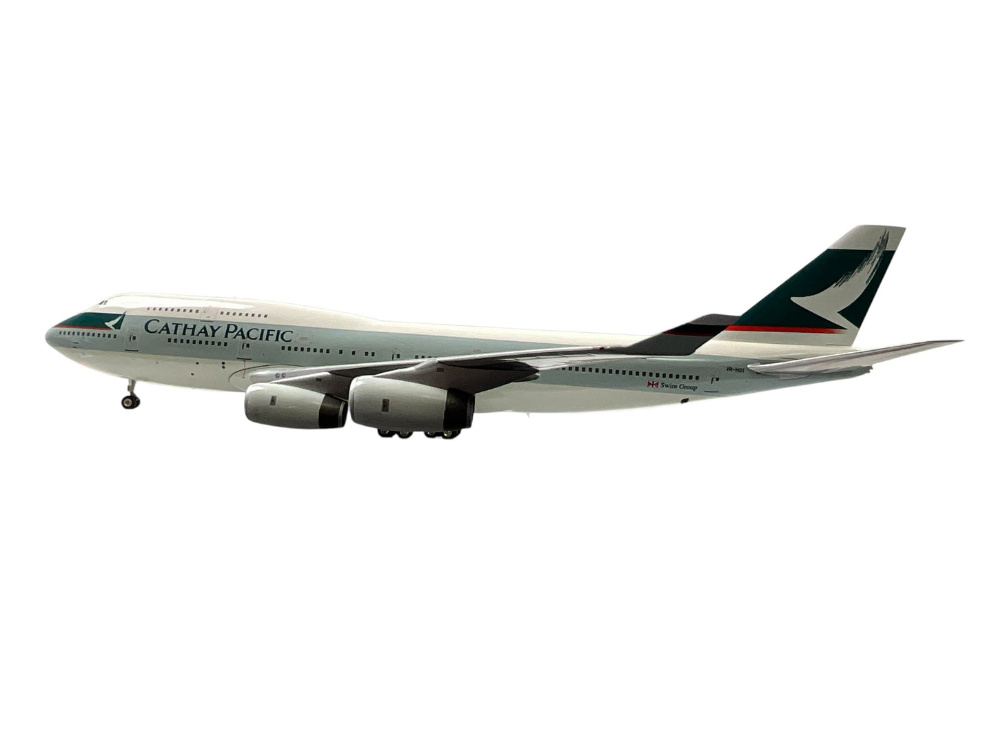1/200 Blue Box (BBOX-CX-02 / BBOX-CATH-888) Boeing B747-467 (VR-HOT) "1994 Brush Wing Livery" Cathay Pacific (Limited Edition #115 of ONLY 240) 2013 Release