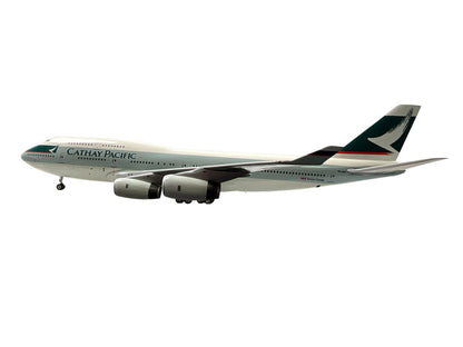 1/200 Blue Box (BBOX-CX-02 / BBOX-CATH-888) Boeing B747-467 (VR-HOT) "1994 Brush Wing Livery" Cathay Pacific (Limited Edition #115 of ONLY 240) 2013 Release