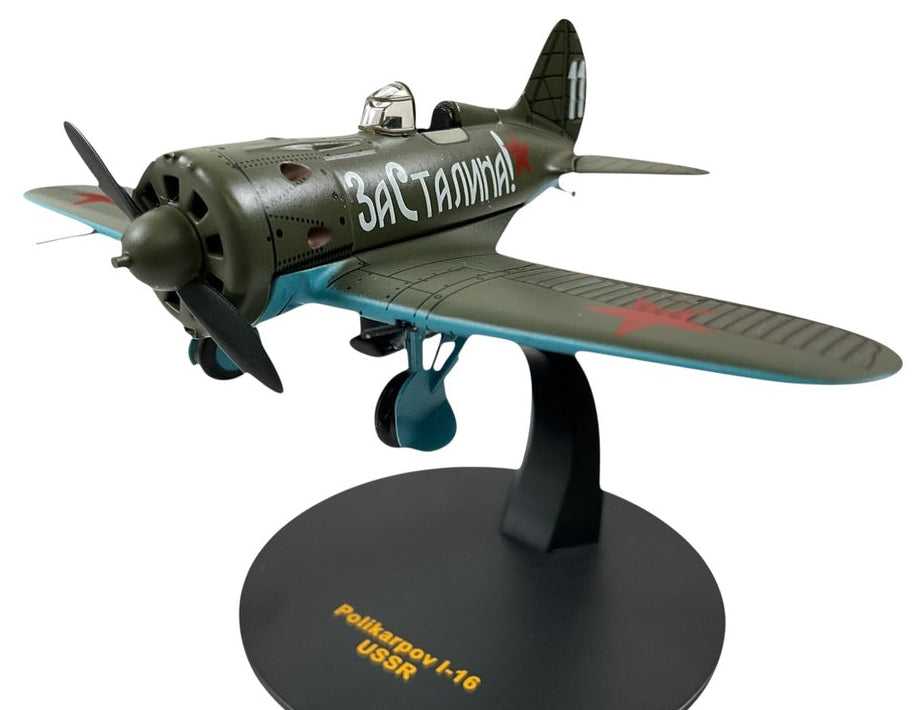 1/72 IXO Models (DDIJ00023) Polikarpov I-16 (11) "For Stalin" flown by Boris Feoktistovich Safonov, Murmansk 1941, 72nd FAP, U.S.S.R. Air Force (Limited Edition)