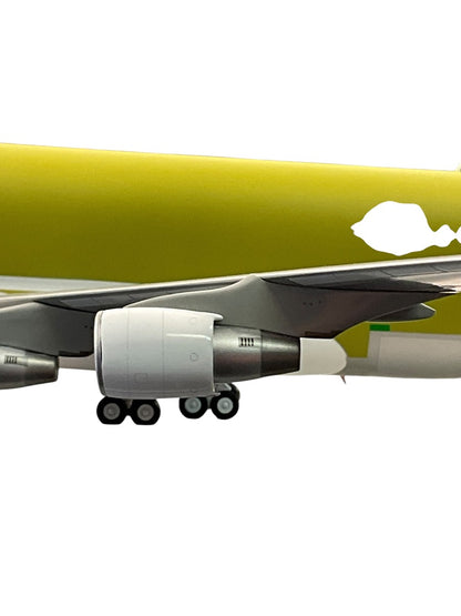 1/200 J C Wings (LH2166) Boeing B747-400LCF Dreamlifter (N747BC) "Green Zinc Chromate Primer Livery" The Boeing Company (Limited Edition)