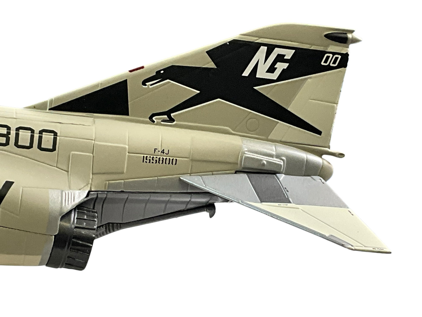 1/48 Armour/Franklin Mint (B11B553/98233) McDonnell Douglas F4J  Phantom II (155800 / 100) "Showtime100" flown by Lt.Cunningham & Lt.Driscoll "U.S.S.Constellation" VF96 "Fighting Falcons" U.S.Navy, 1972 Vietnam War(Limited Edition)