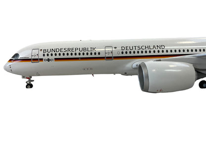 1/200 JC-Wings (JC20023) Airbus A350-900 (10-01) Deutche Bundes Luftwaffe (Limited Edition)