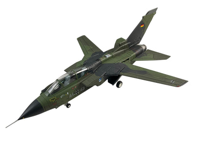 1/72 Hobbymaster (HA6701) Panavia Tornado IDS (44+43) Allgau 1980's JBG34 Deutsche Bundes Luftwaffe (Limited Edition)