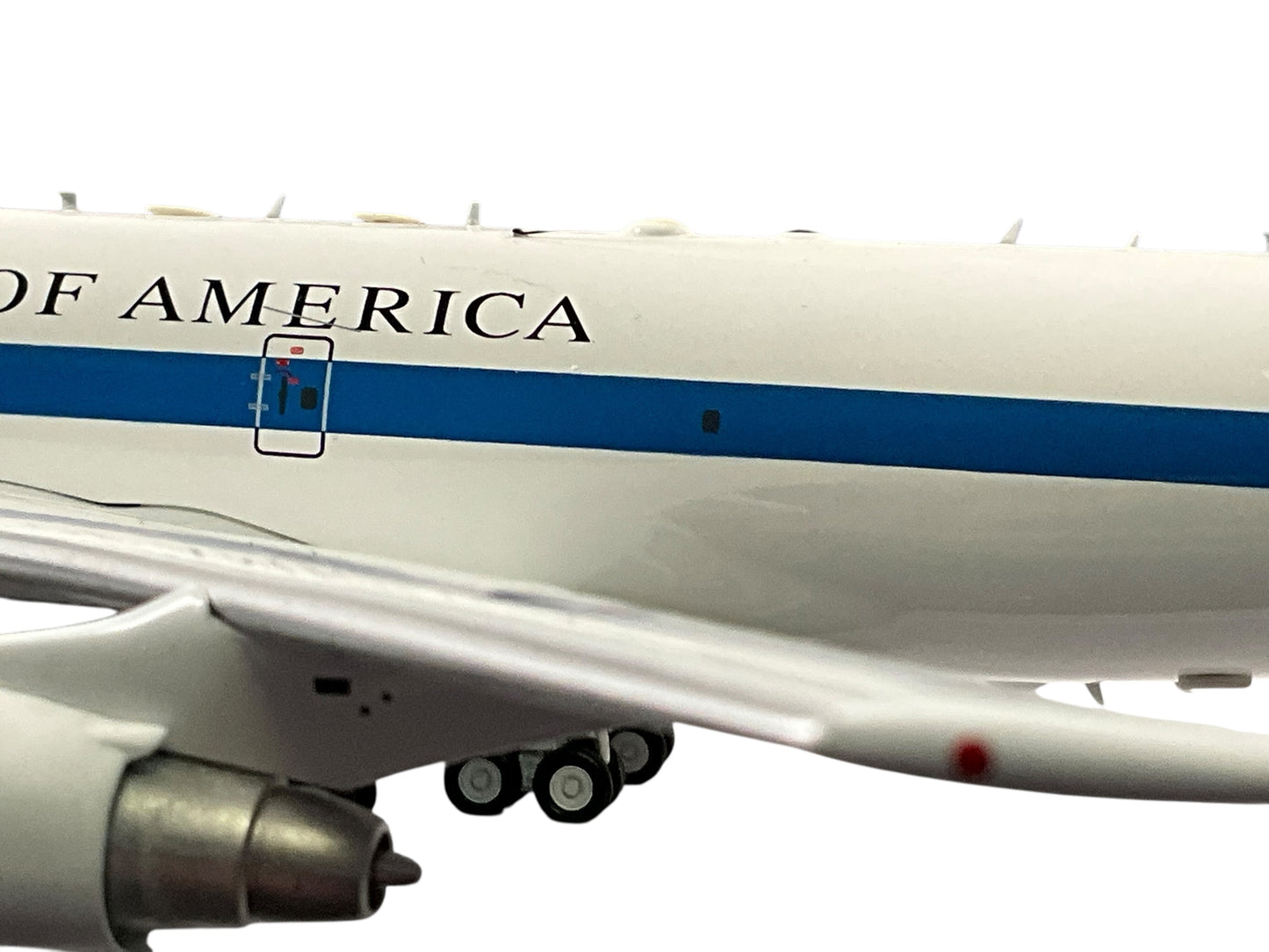 1/200 Inflight200 (IFE4B0618) Boeing (B747-200B) E-4B "Doomsday Plane" (50125) USAF (Limited Edition) 2020 Release