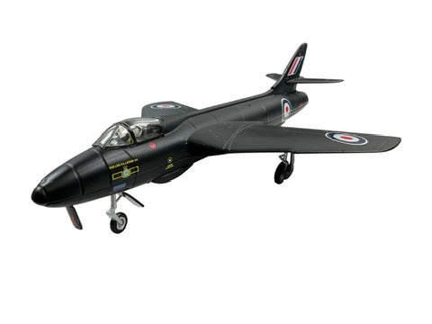 1/72 Corgi (AA49802) Hawker Hunter F Mk.6 (XF506/X) flown by S/L Peter A.Latham A.F.C. "Black Arrows" 1956-1961 No.111 Sqdn R.A.F. (Limited Edition #2790 of Only 6800) 2000 Release