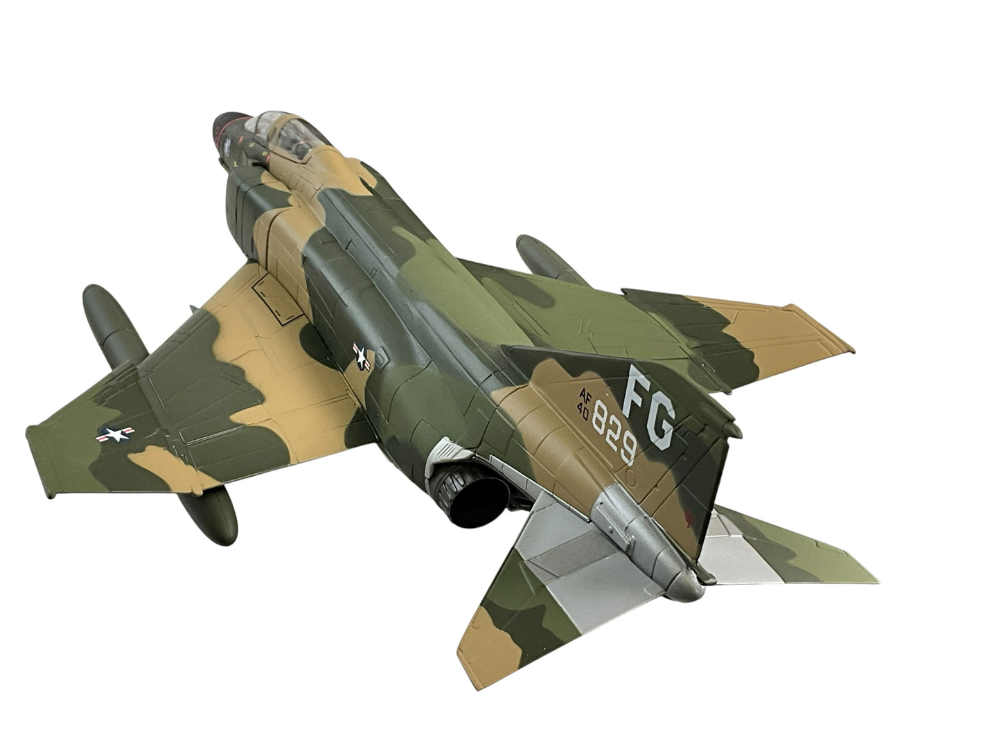 1/48 Franklin Mint/Armour (B11B169) McDonnell Douglas F4C Phantom II (64-0829) "SCAT-XXVII" flown by Col. Robin Olds (2 Kills) Vietnam War, 8th TFW, 433rd TFS, Ubon R.T.A.F.B. Thailand 1969, U.S.A.F. (Limited Edition)