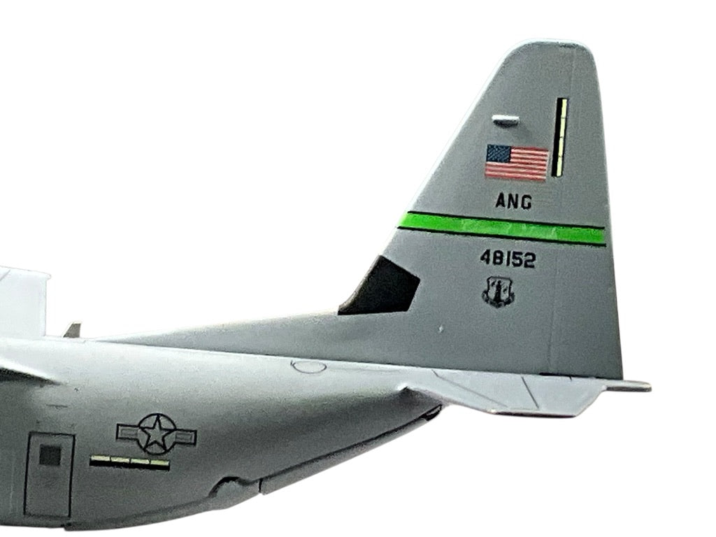 1/200 Gemini200 (G2AFO569) Lockheed C130J Super Hercules (48152) "Channel Islands" 146 AW California Air Guard U.S.A.F. (Limited Edition) 2016 Release