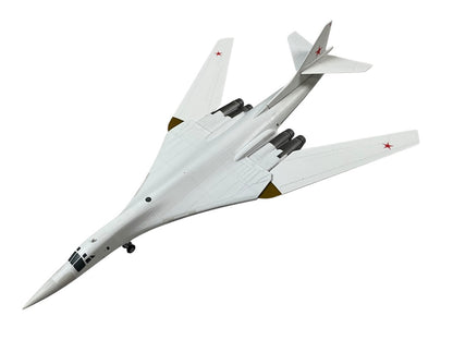 1/200 Herpa (558758) Tupolev TU-160 Blackjack "White Swan" (Red 33) Pryluky AB, 184th Heavy Bomber Aerial Regiment (184 GvTBAP) Soviet Air Force (limited Edition)