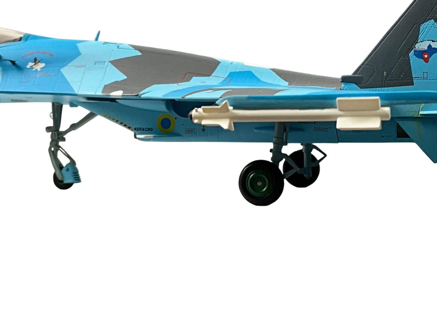 1/72 JC Wings (JCW-72-SU27-001) Sukhoi SU27 Flanker (Blue 08) Sky Blue Splinter Pattern Camo 831 Tactical Aviation Brigade, Ukraine Air Force (Limited Edition #599 of Only 720) 2022 Release