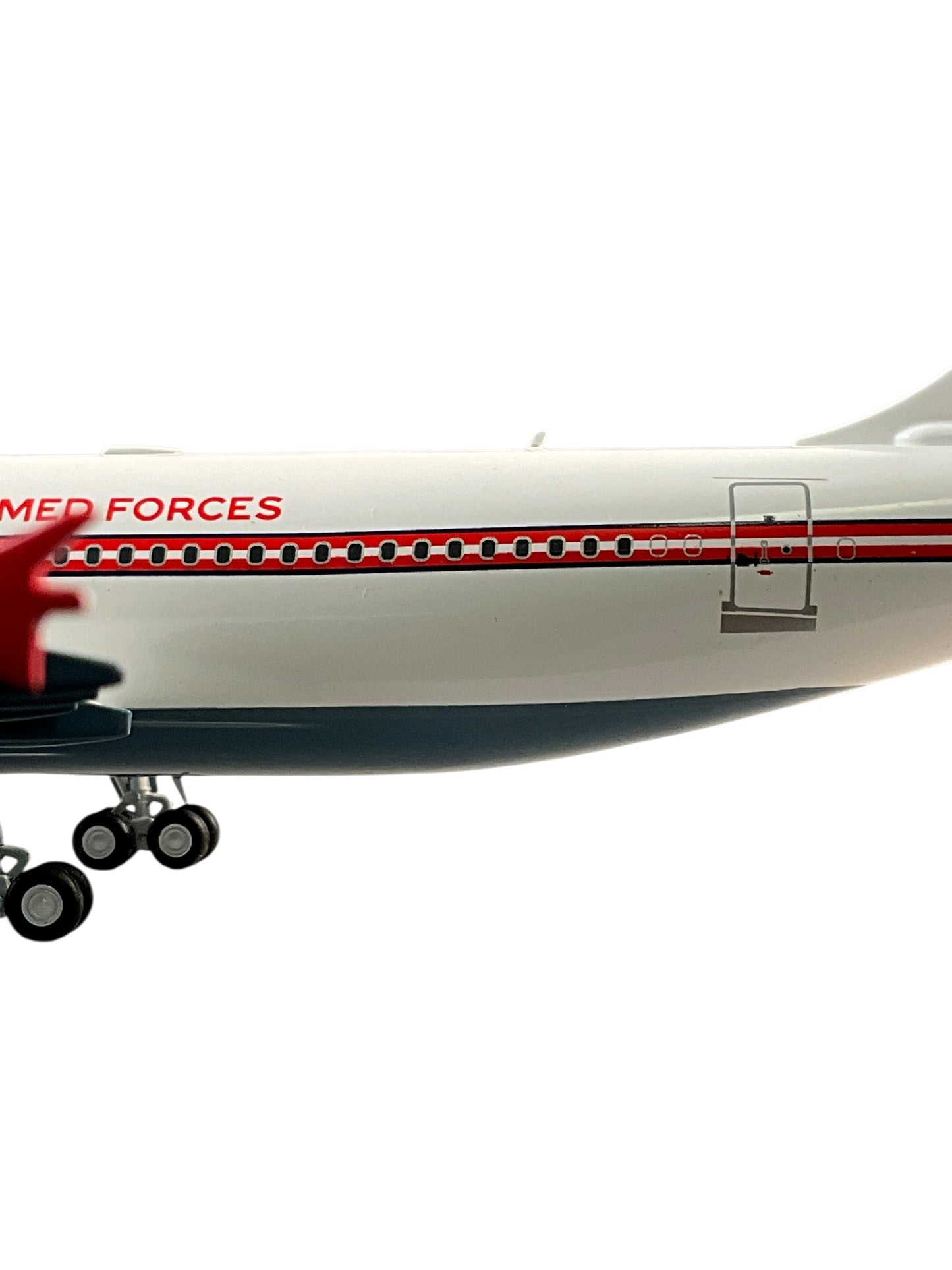 1/200 Gemini200 (G2CAF862) Airbus (A310-304) CC150 Polaris (150003) Hi-Vis White with Modified Lightning Bolt LIvery 437(T) "Husky" Sqdn, Canadian Armed Forces (Limited Edition) 2020 Release