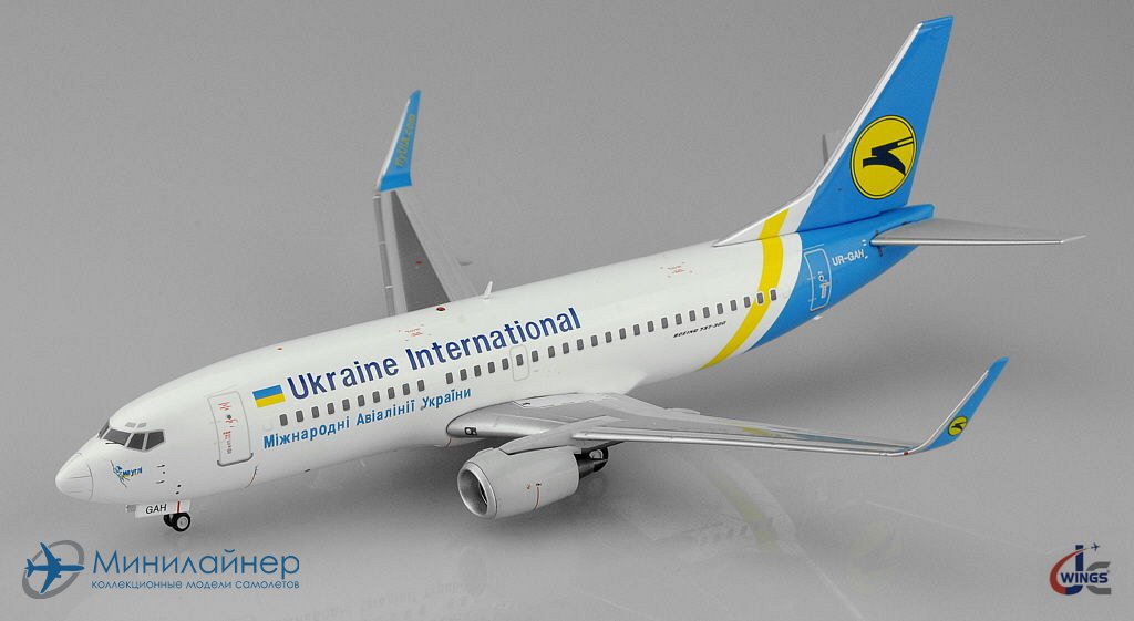 1/200 JC Wings (XX2691) Boeing B737-300W (UR-GAH) Ukraine International Airlines (Limited Edition)