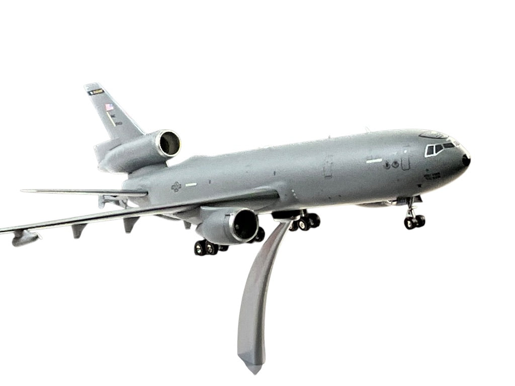 1/200 Inflight200 (IFKC10USAF433-2) McDonnell Douglas KC10A Extender (90433) "Air Mobility Command Museum" @ Dover AFB, Delaware formerly with Joint Base McGuire-Dix-Lakehurst, New Jersey, 305th AMW & 514th AMW, AMC, U.S.A.F (Lmited Edition) 2025 Release