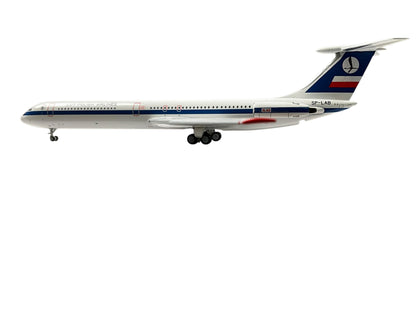 1/400 Phoenix (12030) Ilyushin IL62 (SP-LAB) Communist Period Livery, LOT Polish Airlines (Limited Edition)