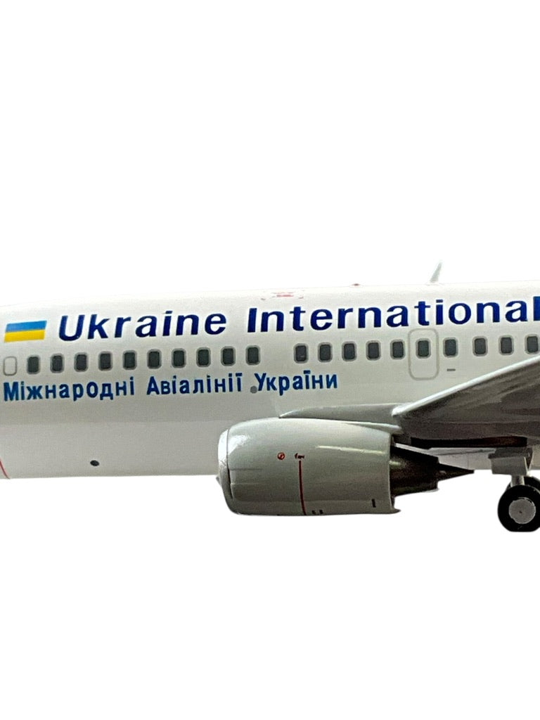 1/200 JC Wings (XX2691) Boeing B737-300W (UR-GAH) Ukraine International Airlines (Limited Edition)