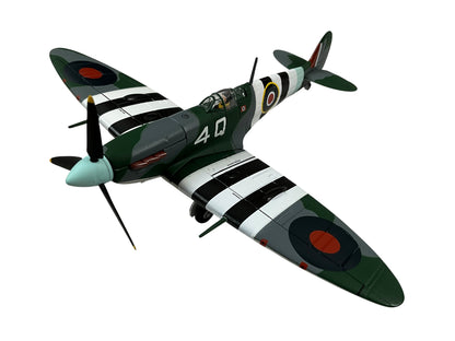 1/72 Corgi (AA31906) Supermarine Spitfire MK.VB (4Q) "D-Day 60th Anniversary" Normandy June 1944, VCS-7 (Cruiser Scouting Sqdn) U.S. Navy (Limited Edition #6147 of Only 7100) 2004 Release