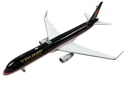 1/200 Gemini200 (G2TRU645) Boeing B757-200 (N757AF) "Trump" (Limited Edition)