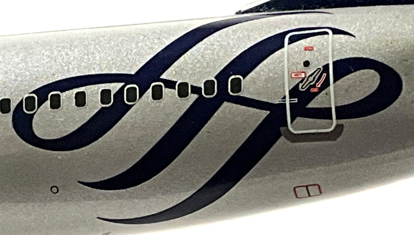 1/200 Gemini200 (G2DAL166) Boeing B757-200 (N717TW) "SKYTEAM" Livery  Delta Airlines (Limited Edition) 2010 Release