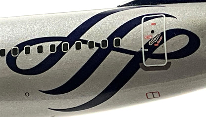 1/200 Gemini200 (G2DAL166) Boeing B757-200 (N717TW) "SKYTEAM" Livery  Delta Airlines (Limited Edition) 2010 Release