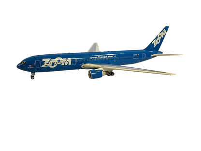 1/200 Inflight200 (IF763Z41023) Boeing B767-300 (C-FZNC) Zoom (Limited Edition)