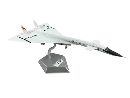 1/200 SQ Wings (L2080) North American XB70 Valkyrie (20001) Edwards AFB, Ca 1966, N.A.S.A. (Limited Edition)
