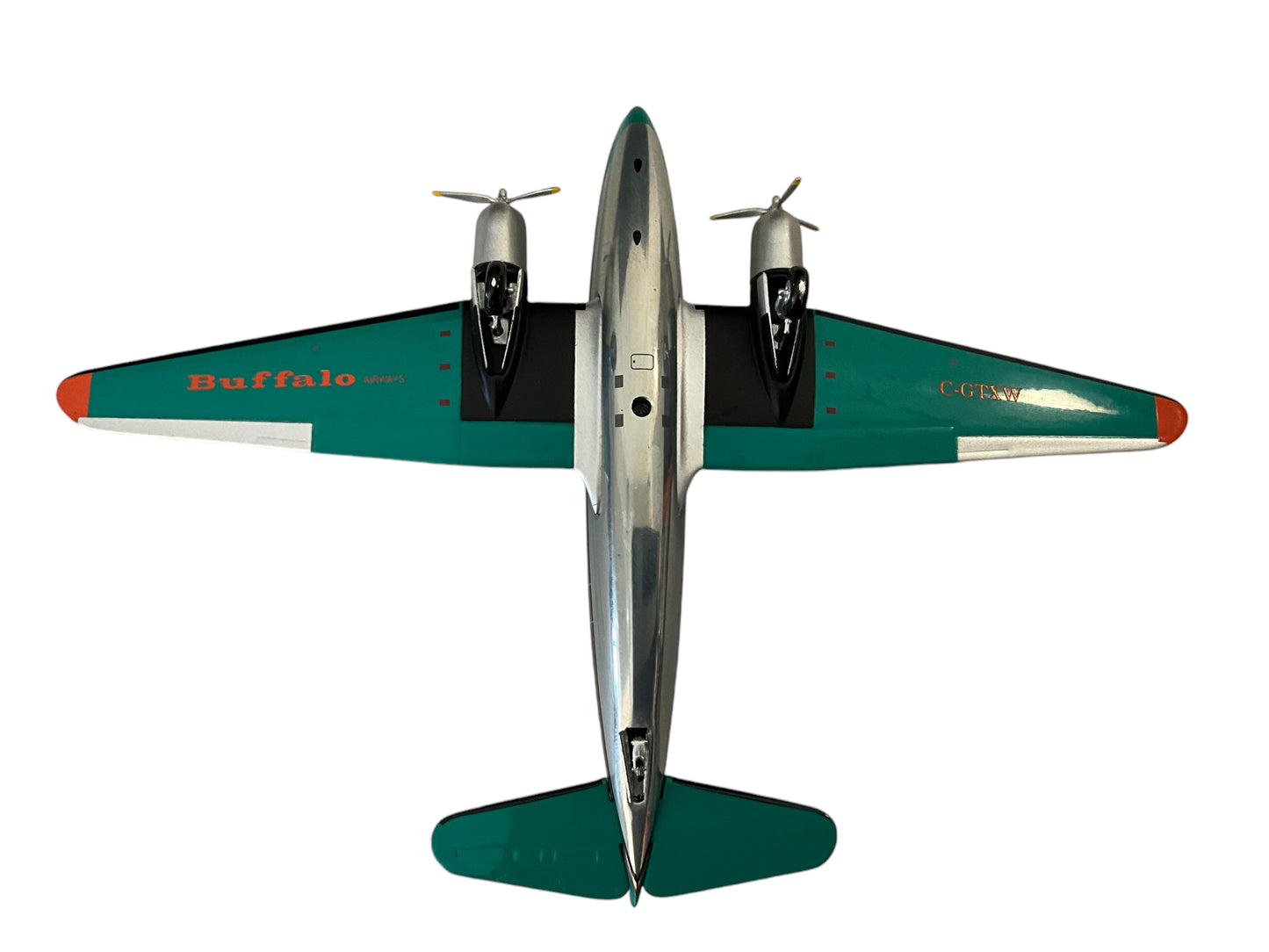 1/200 Western Models (WM-GTXW) Curtiss C46 Commando (C-GTXW) Buffalo Airways (Limited Edition)