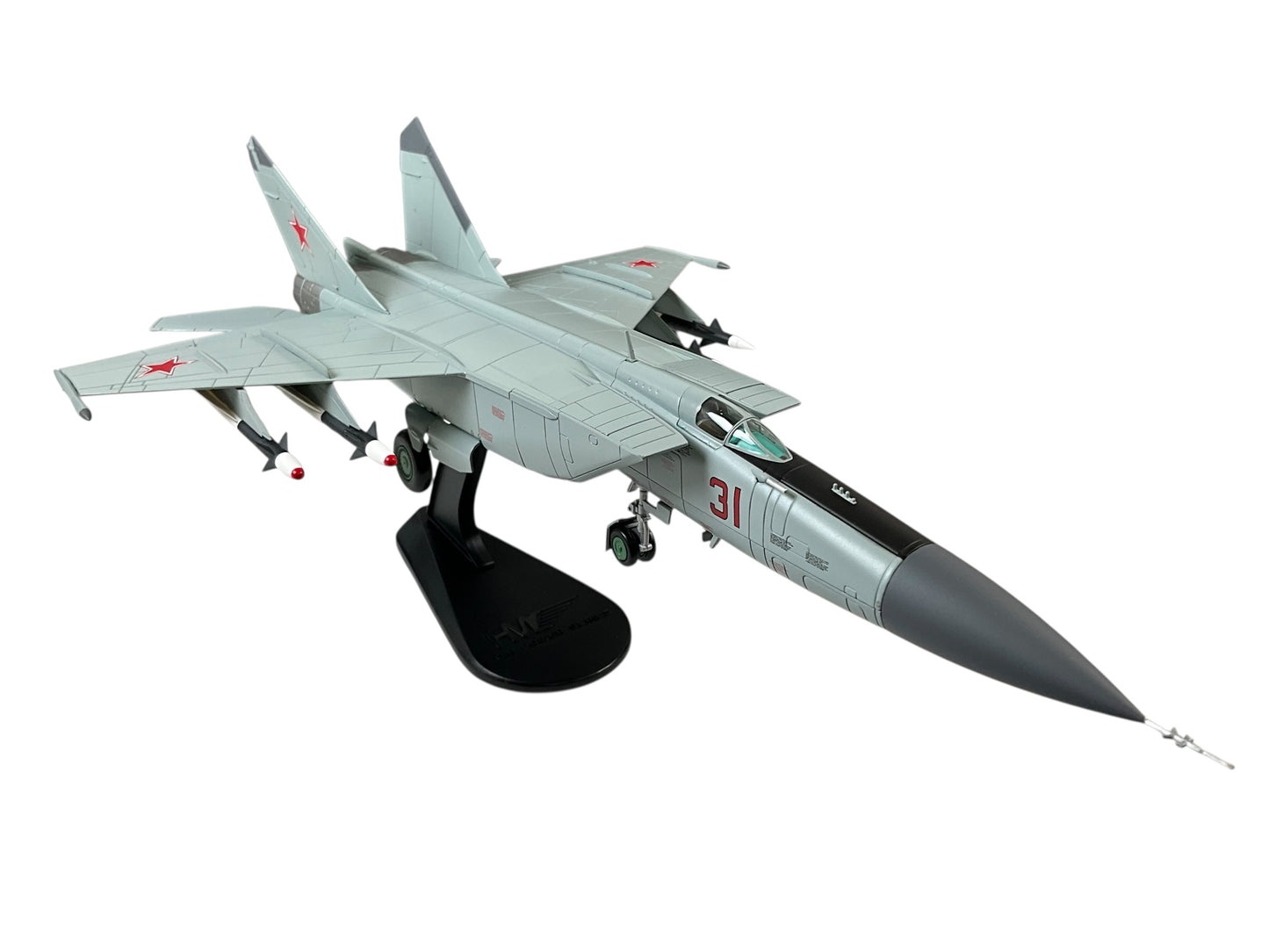 1/72 HobbyMaster (HA5601) Mikoyan MiG25P Foxbat (Red 31) flown by Lt. (Sg.) V. Belenko defection to  Hakodate, Japan 1976 513th Fighter Rgt, 11th Air Army, Soviet Air Force (Limited Edition) 2017 Release