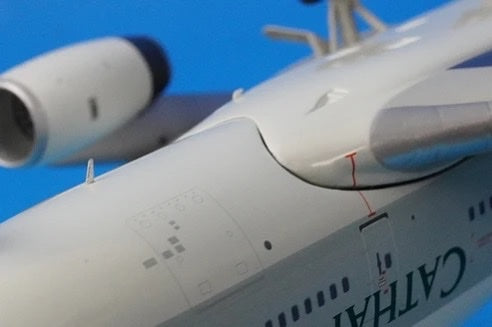 1/200 Blue Box (BBOX-CX-02 / BBOX-CATH-888) Boeing B747-467 (VR-HOT) Cathay Pacific (Limited Edition of ONLY 240) 2013 Release