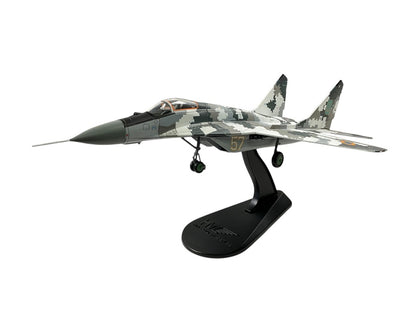 1/72 Hobbymaster (HA6518) Mikoyan MiG29 (9-13) Fulcrum-C (No.57) Winter Digital Camoflage Ukraine Air Force (Limited Edition)
