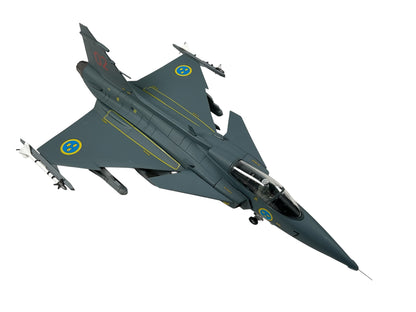 1/72 Aviation72 (AV72-43-001) Saab JAS39C Gripen (7/02) F7 Skaraborg Air Wing, Swedish Air Force (Limited Edition of 1068) 2015 Release