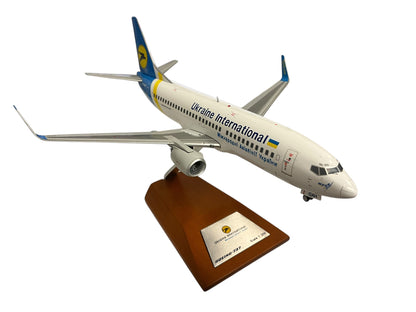 1/200 JC Wings (XX2691) Boeing B737-300W (UR-GAH) Ukraine International Airlines (Limited Edition)