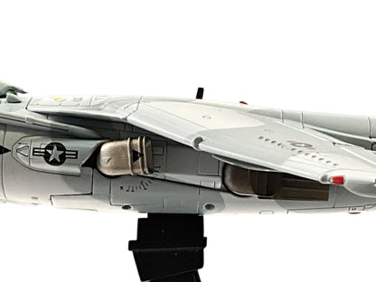 1/72 HobbyMaster (HA2624) McDonnell Douglas AV-8B Harrier II Plus (163662) Feb 1991 "Desert Storm" King Abdul Aziz Base, VMA-231 (Ace of Spades) U.S. Marine Corps (Limited Edition)