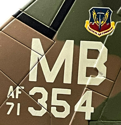 1/72 Century Wings (686250) Vought Corsair II A7D (MB71-0354) 1972 Korat R.T.A.F.B. Thailand 353rd TFS 354th TFW U.S.A.F. (Limited Edition of 1500)