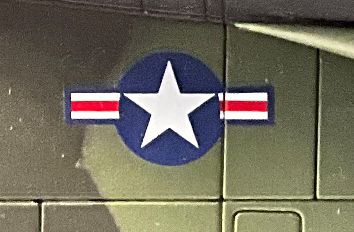 1/72 Hobbymaster (HA3025) General Dynamics F111 Aardvark (67-0067) Thailand, 1970, 474th TFW, 429th TFS, USAF (Limited Edition of Only 800)