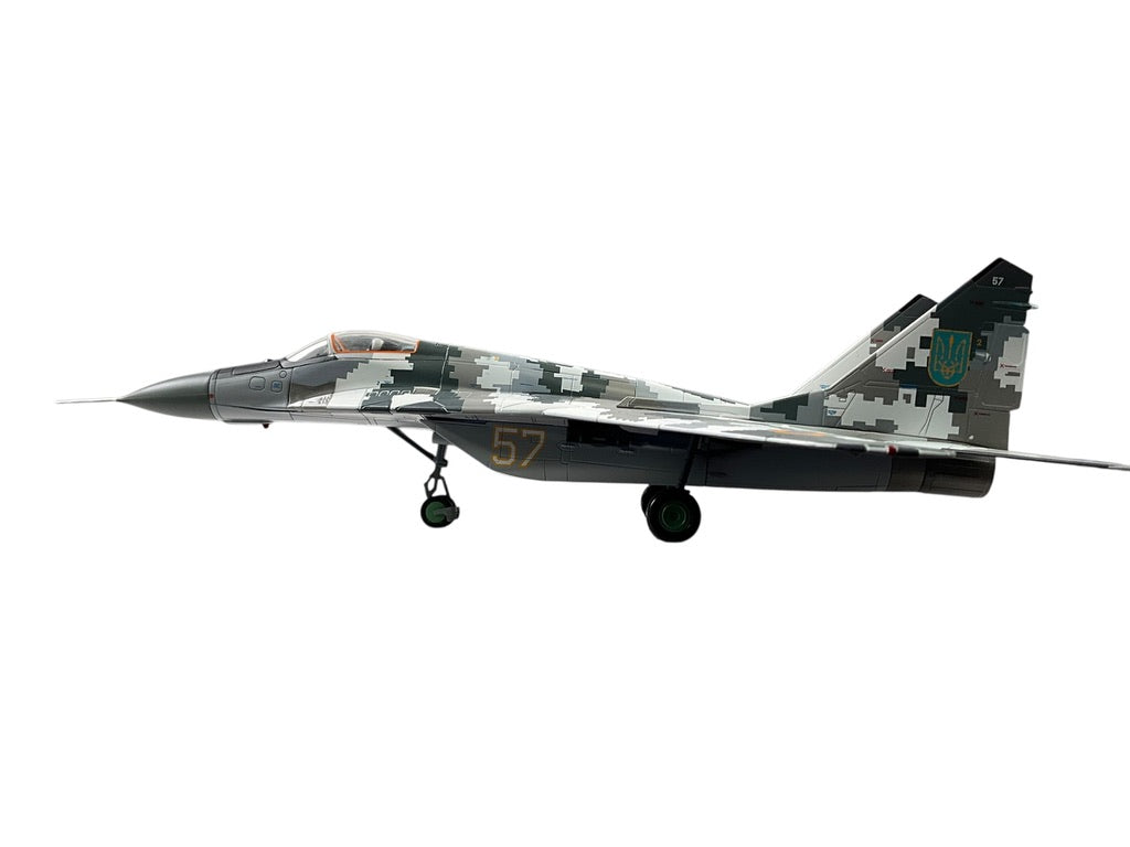 1/72 Hobbymaster (HA6518) Mikoyan MiG29 (9-13) Fulcrum-C (No.57) Winter Digital Camoflage Ukraine Air Force (Limited Edition)