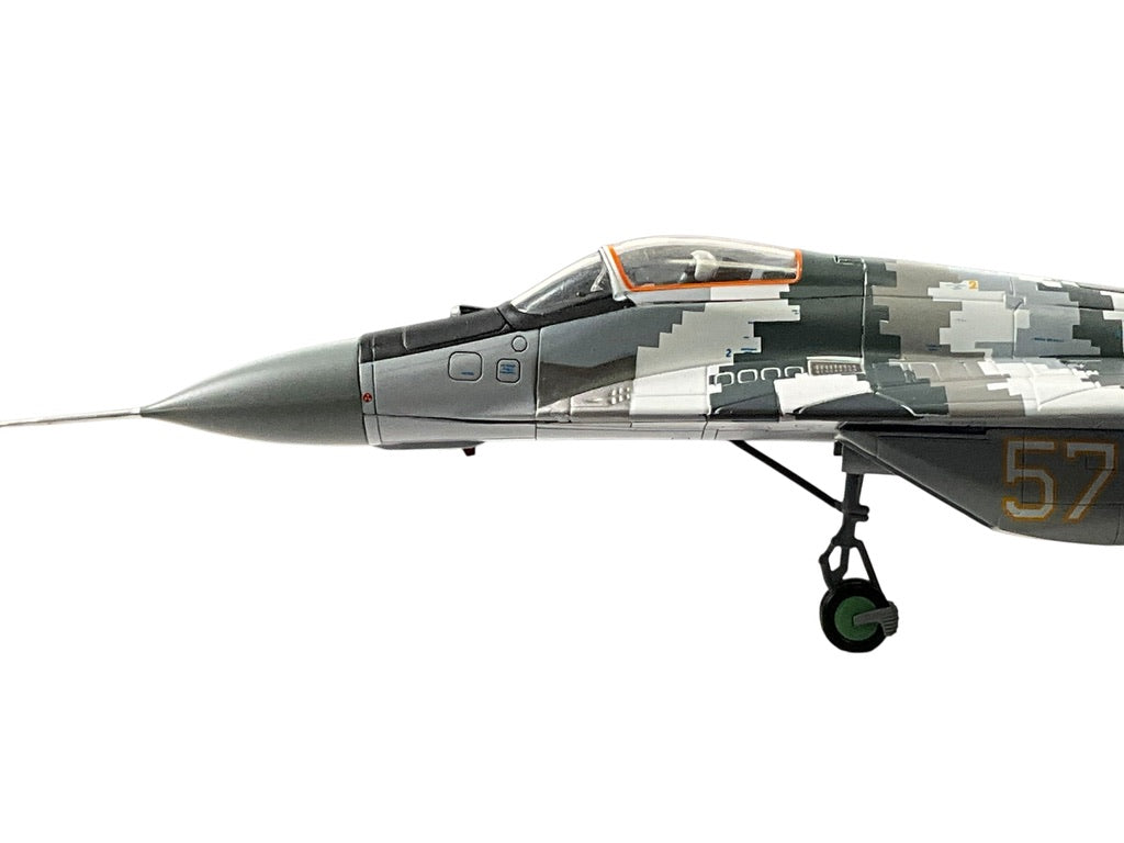 1/72 Hobbymaster (HA6518) Mikoyan MiG29 (9-13) Fulcrum-C (No.57) Winter Digital Camoflage Ukraine Air Force (Limited Edition)