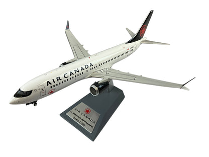1/200 Inflight200 (AC737MAX)  Boeing B737-MAX8 (C-FSCY} Air Canada 2017 (Limited Edition)