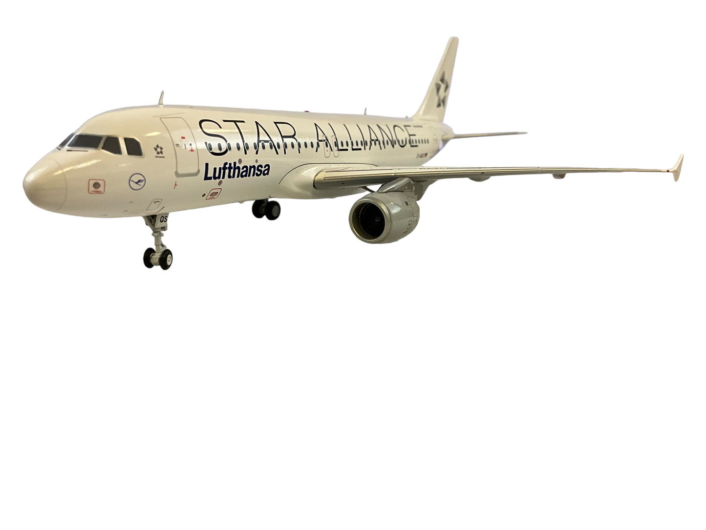 1/200 JC200 (EW2320013) Airbus A320-200 (D-AIQS) "Star Alliance" Livery Lufthansa (Limited Edition)