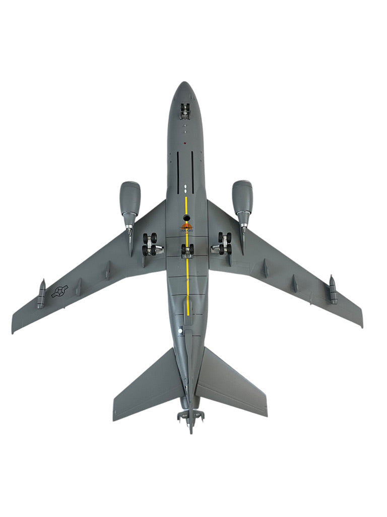 1/200 Inflight200 (IF-KC10USAF433) McDonnell Douglas KC10A Extender (90433)U.S.Airforce 305th Air Mobility Wing, McGuire Air Force Base, New Jersey (Limited Edition)