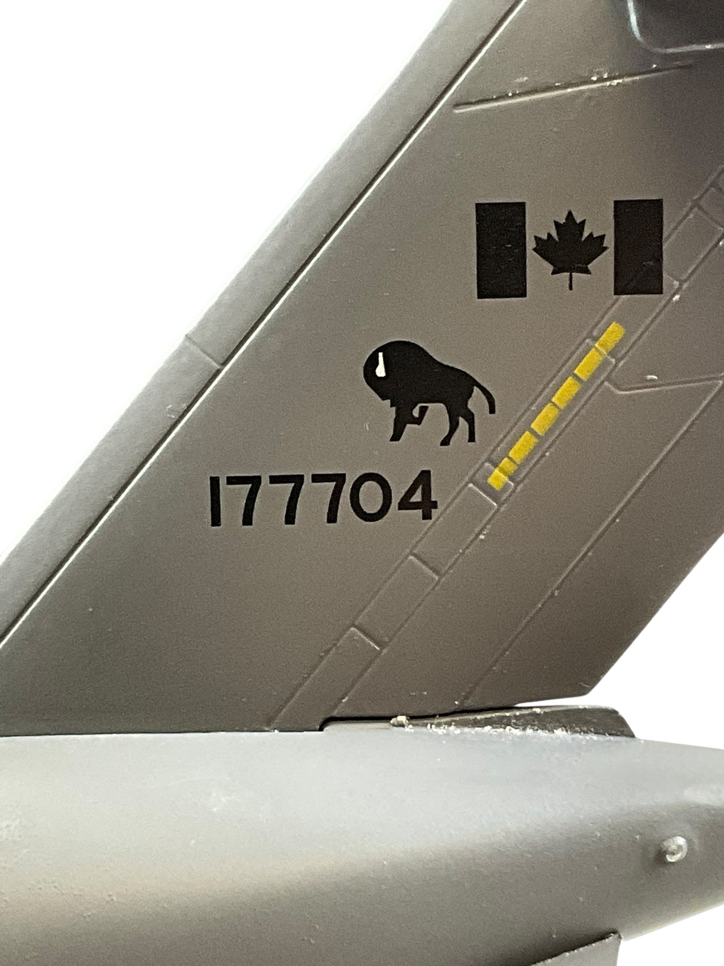 1/200 Gemini200 (G2CAF646) Boeing (C-17A) CC-177 Globemaster-III (17704) - CAF Low Vis Grey Livery - 429 "Buffalo" Sqdn - Canadian Armed Forces (Limited Edition) 2017 Release
