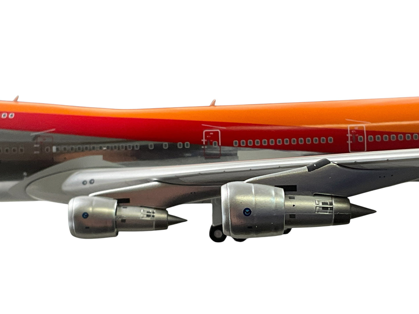 1/200 Inflight200 (IF742CP0726P) Boeing B747-217B (C-FCRE) "Empress of Australia" CP Air (Limited Edition  o f ONLY 180) 2026 Release "New Mould"
