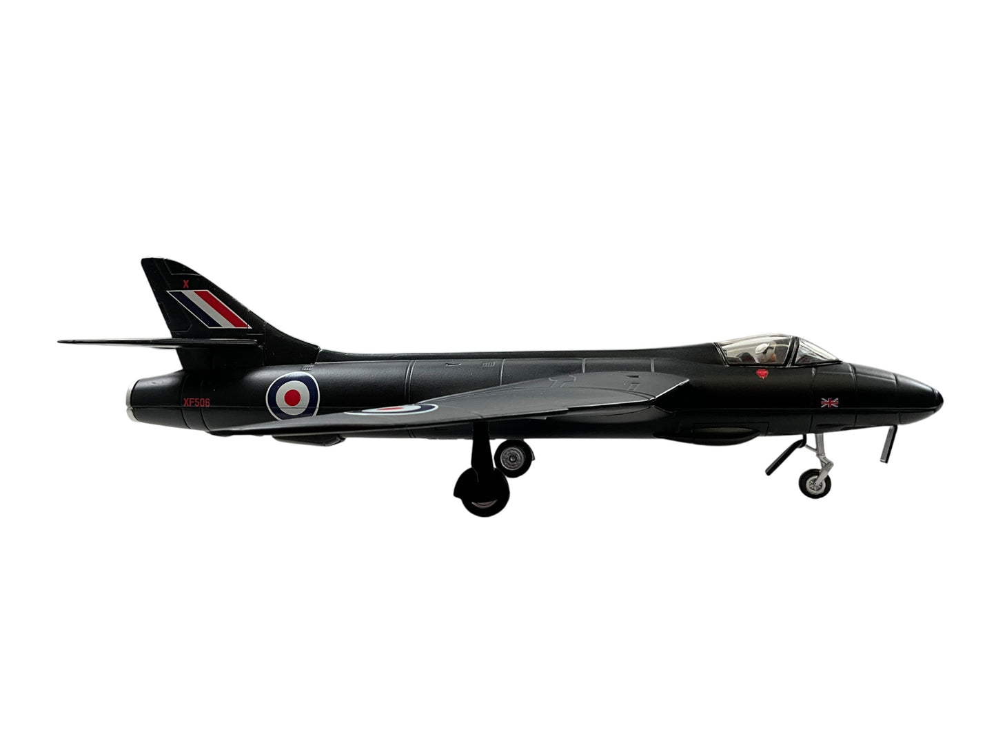 1/72 Corgi (AA49802) Hawker Hunter F Mk.6 (XF506/X) flown by S/L Peter A.Latham A.F.C. "Black Arrows" 1956-1961 No.111 Sqdn R.A.F. (Limited Edition #2790 of Only 6800) 2000 Release