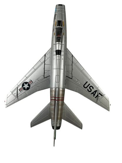1/72 HobbyMaster (HA2101) North American F100D Super Sabre (053604) flown by Lt.Col. Harold E. Comstock July 1966 Bien Hoa AB, South Vietnam 481st TFS 27th TFW, U.S.A.F. (Limited Edition of 2500)
