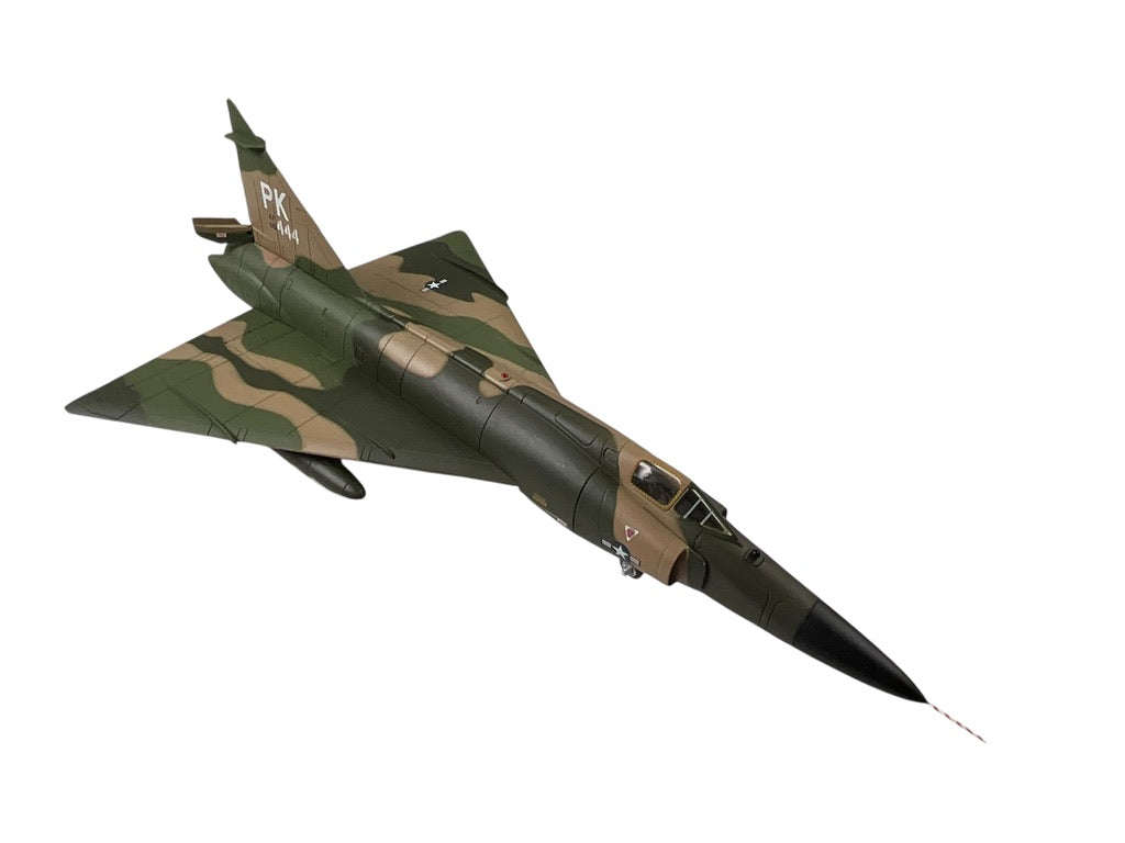 1/72 Hobbymaster (HA3102) Convair F102A Delta Dagger (56-1444) Da Nang AFB, South Vietnam 1968, 509th FIS 405th FW, U.S.A.F. (Limited Edition) 2011 Release