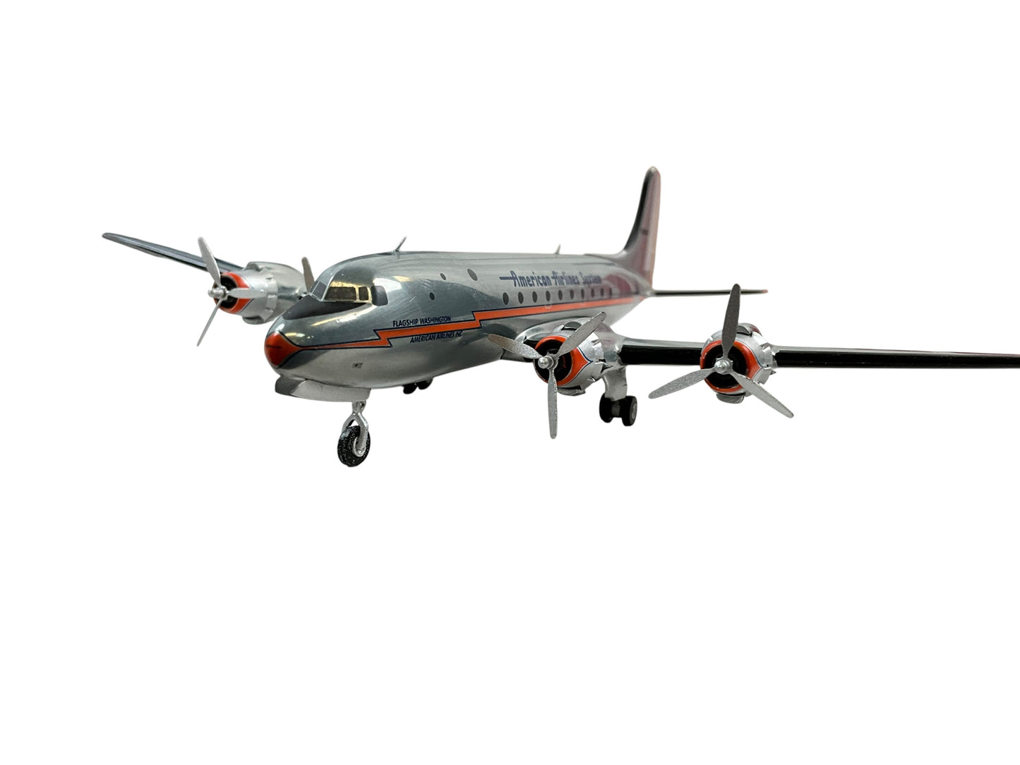 1/200 Herpa (570862) Douglas DC4 (NC90423) "Flagship Washington" American Airlines System (Limited Edition)
